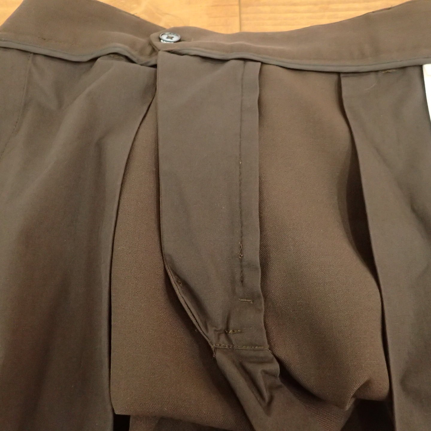 Jil Sander “ Tapered Pants “ Dark Brown 44