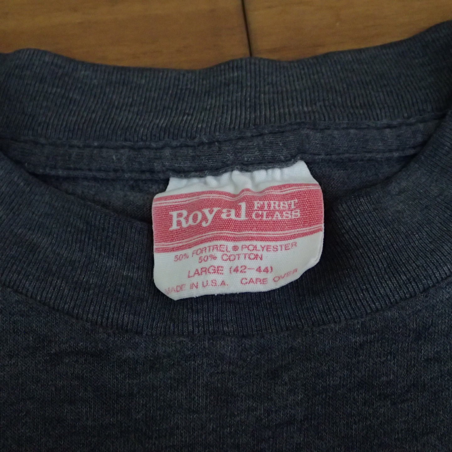 80s Royal First Class Pocket T- Shirt