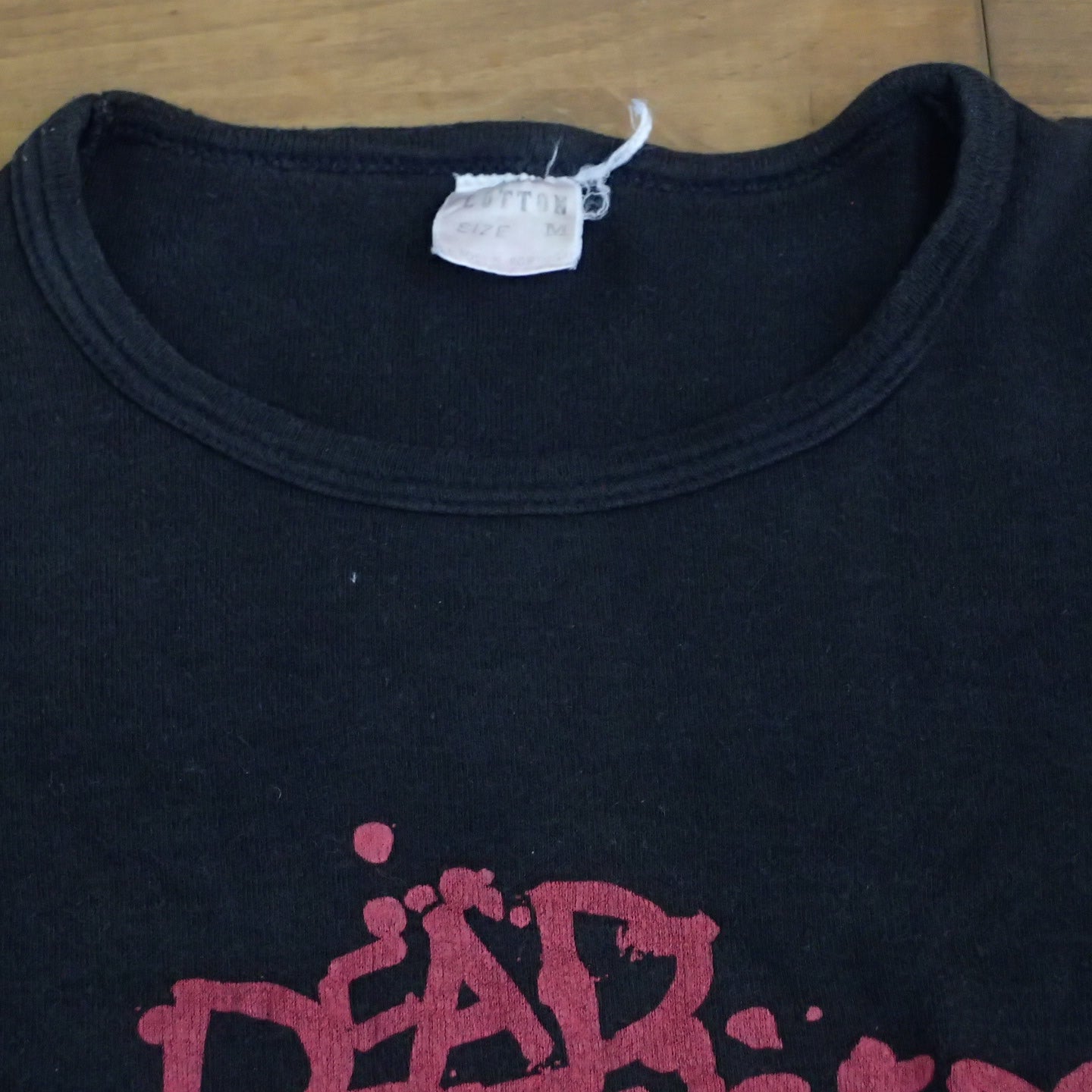 70s Dead Fingers Talk  T-shirt "Storm The Reality Studios Tee"