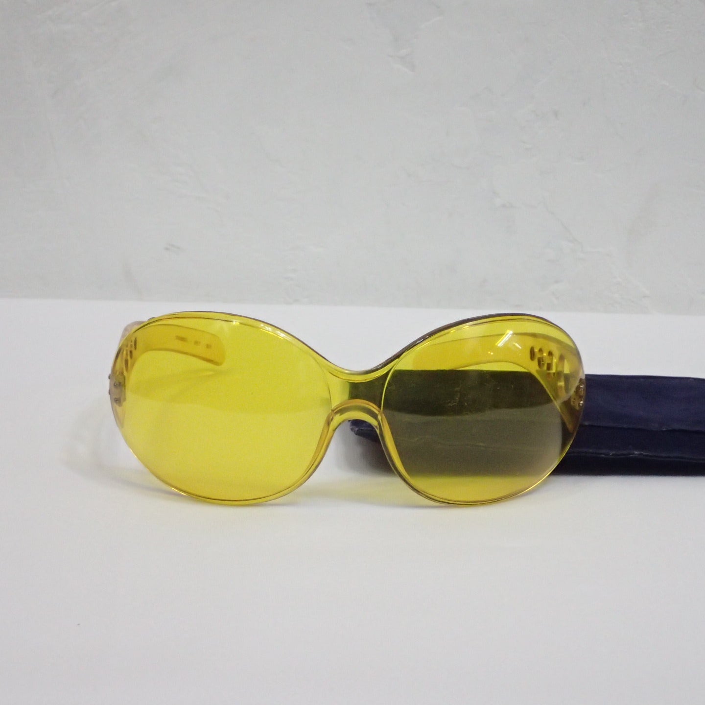 6~70s Bolle Sunglasses Lunasport Yellow
