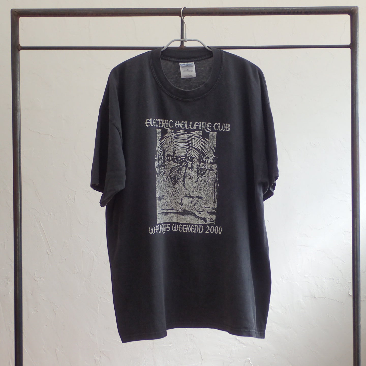 00s The Electric Hellfire Club " Knights Templars Tee "